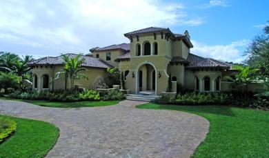 Pinecrest